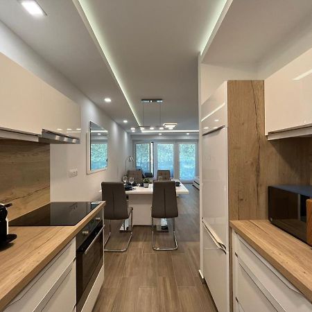 Swan Apartman - 凯斯特海伊 外观 照片